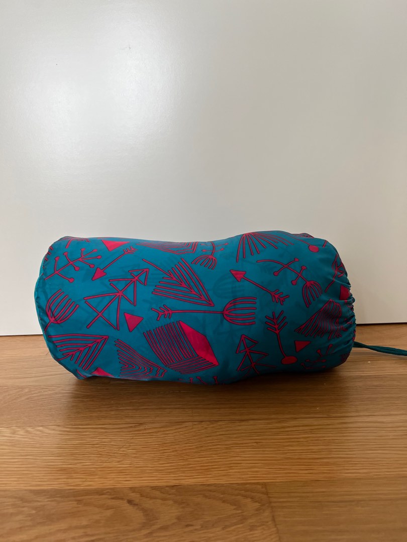 Decathlon kids sleeping bag, Sports Equipment, Hiking & Camping on