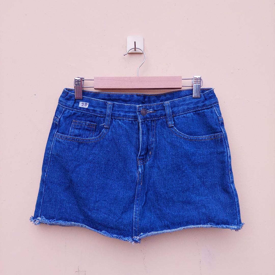 Denim Short Skirt, Women's Fashion, Bottoms, Shorts on Carousell