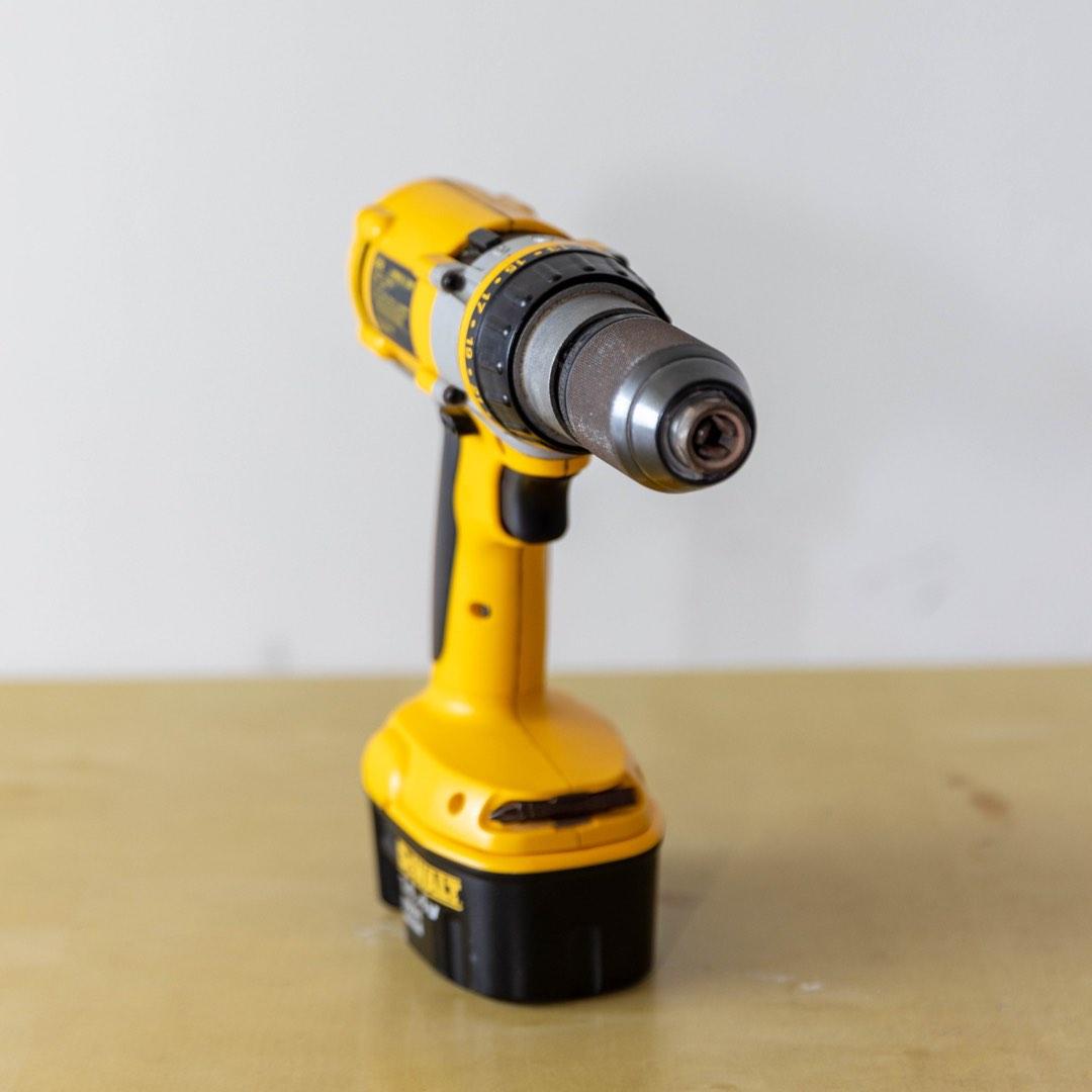Dewalt hammer drill, Furniture & Home Living, Home Improvement & Organisation, Home Improvement