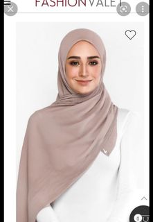 (Category: ) located in . Submitted by shoe.shoe (Listing ID 1189377225, Image 1). Description: .