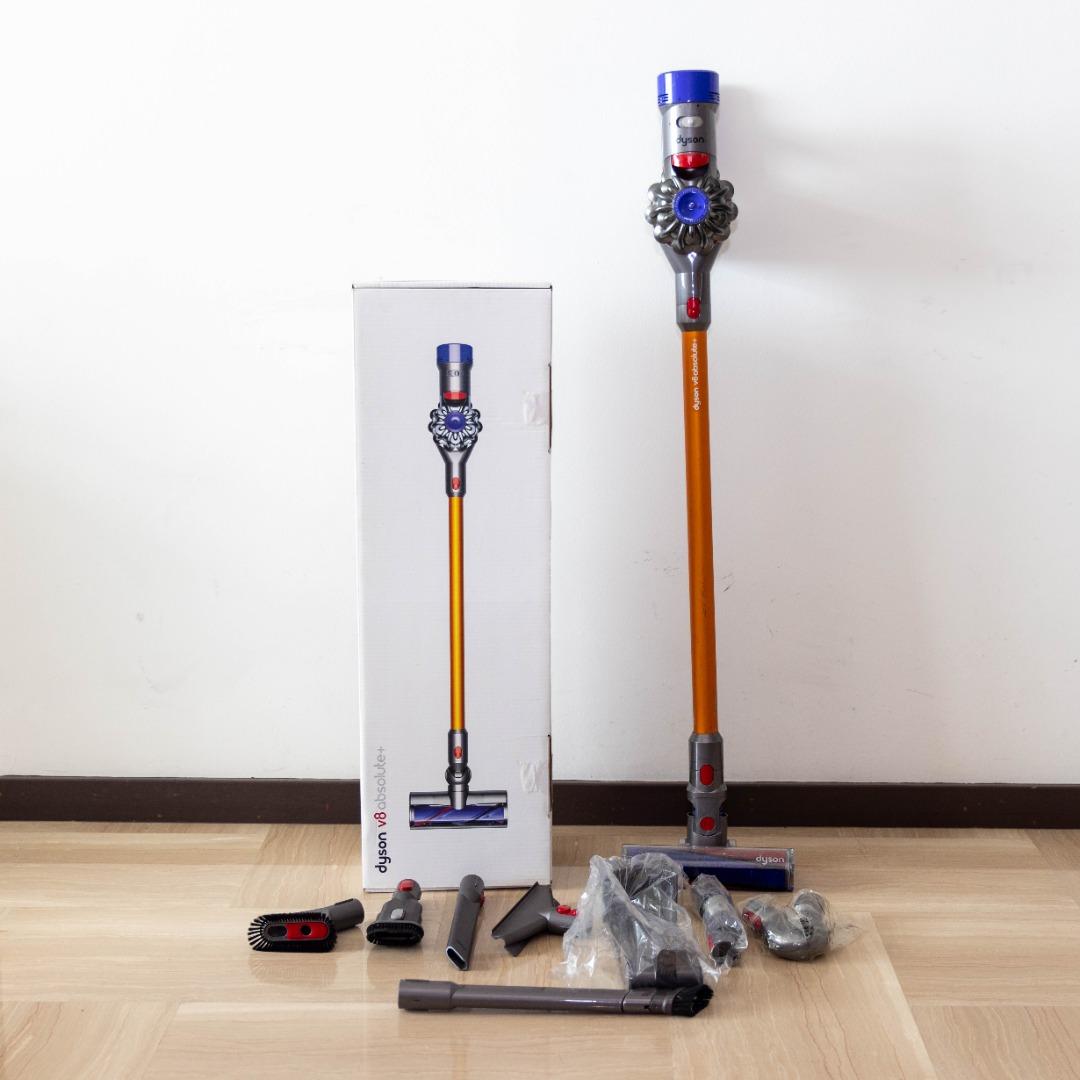 Dyson V8 Absolute+, TV & Home Appliances, Vacuum Cleaner & Housekeeping
