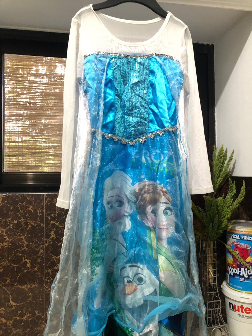 Elsa's frozen costume, Babies & Kids, Babies & Kids Fashion on Carousell