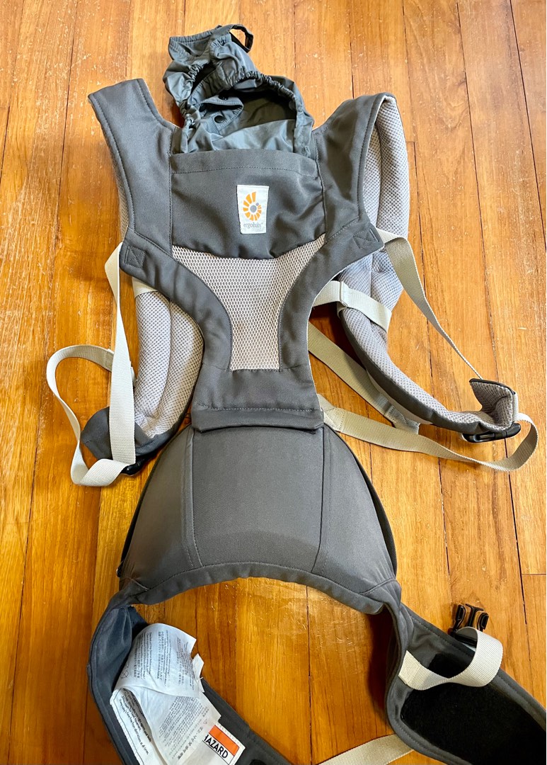 Ergo baby Hipseat carrier in mesh, Babies & Kids, Going Out, Carriers