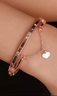 (Category: ) located in . Submitted by luxuryworldbrands (Listing ID 1189501077, Image 1). Description: .