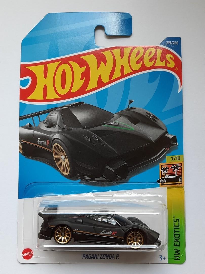 Tomica pagani 2025