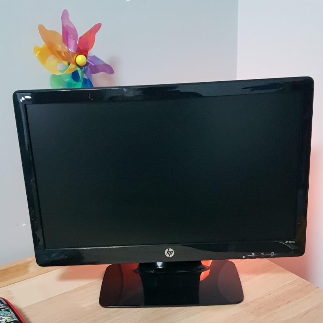 HP 2011X Monitor, Computers & Tech, Desktops on Carousell
