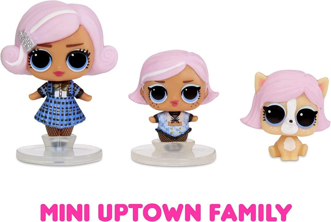 LOL Surprise Minis Claw Machine Playset with 5 Surprises Including a