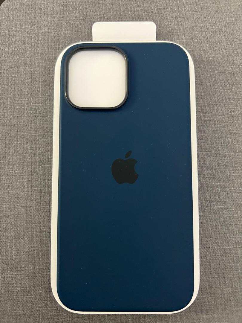 iPhone 13 Pro Max Silicon Case Magsafe Abyss Blue, Mobile Phones