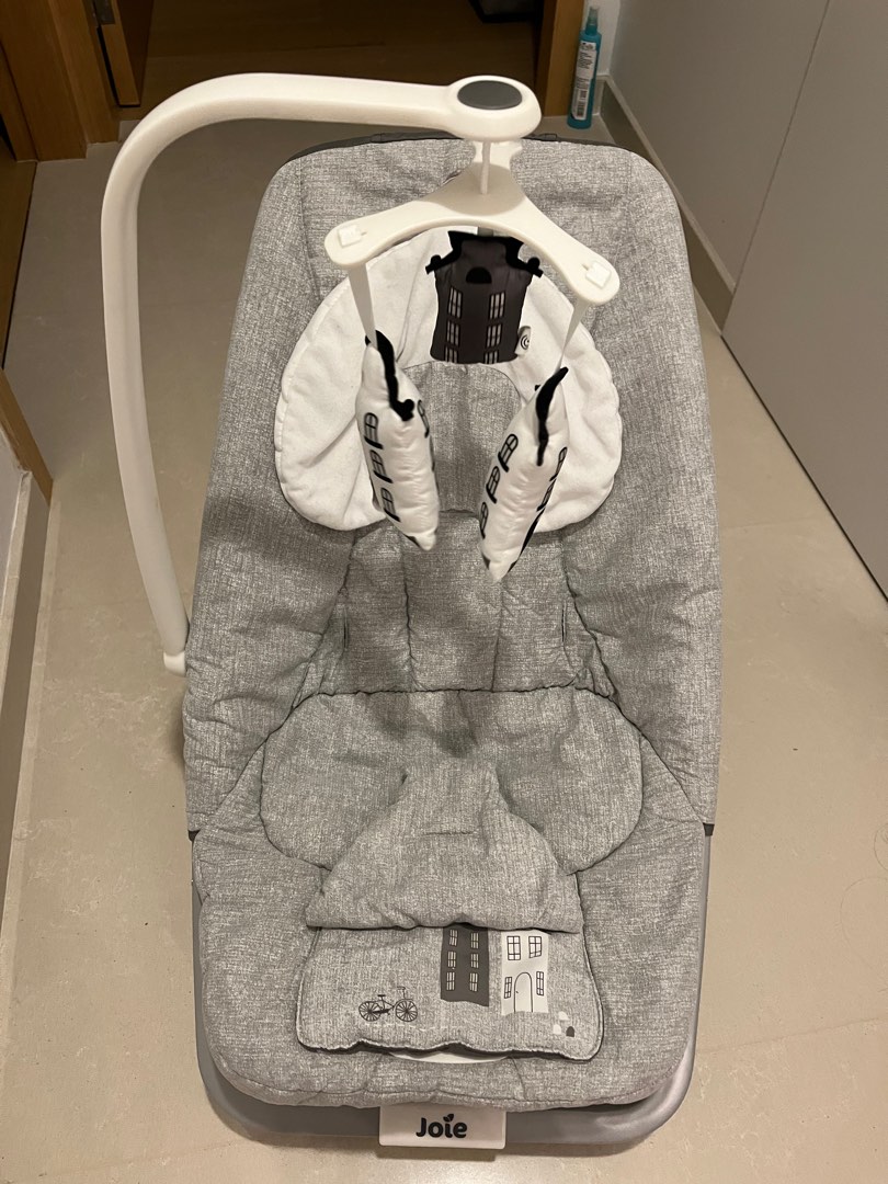 Joie baby bouncer seat, Babies & Kids, Infant Playtime on Carousell