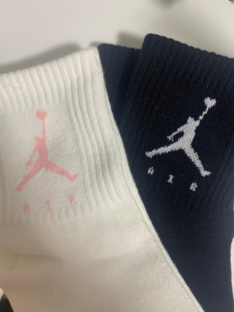 volt jordan socks