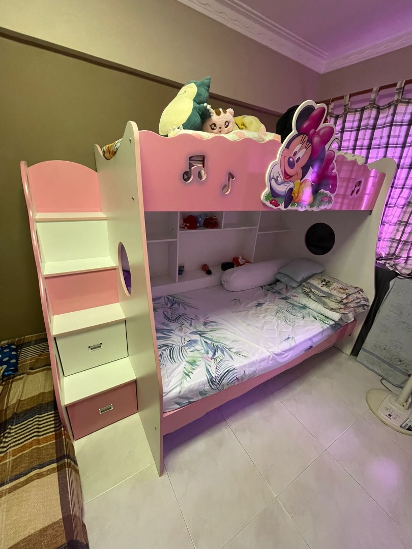 Minnie mouse deals bunk bed