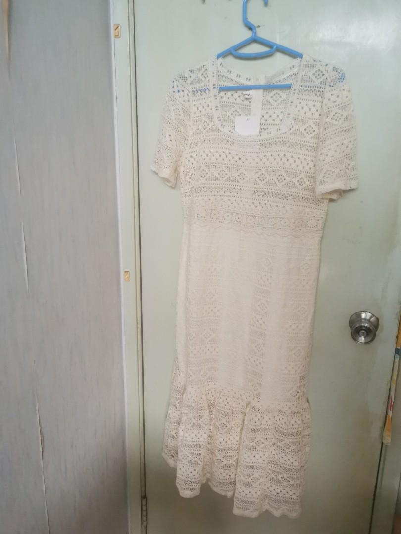 Lace Dress 米白色短袖通花連身長裙 包同色tube Top 女裝 連身裙 套裝 連身裙 Carousell