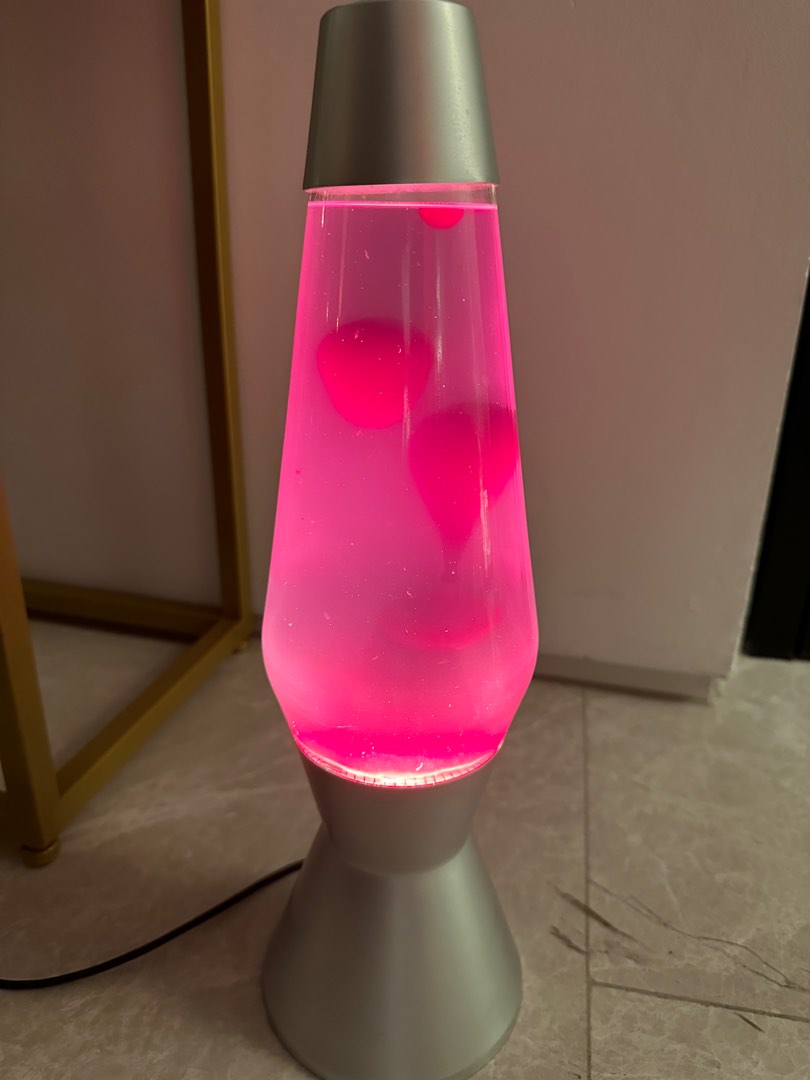 pink and yellow lava lamp