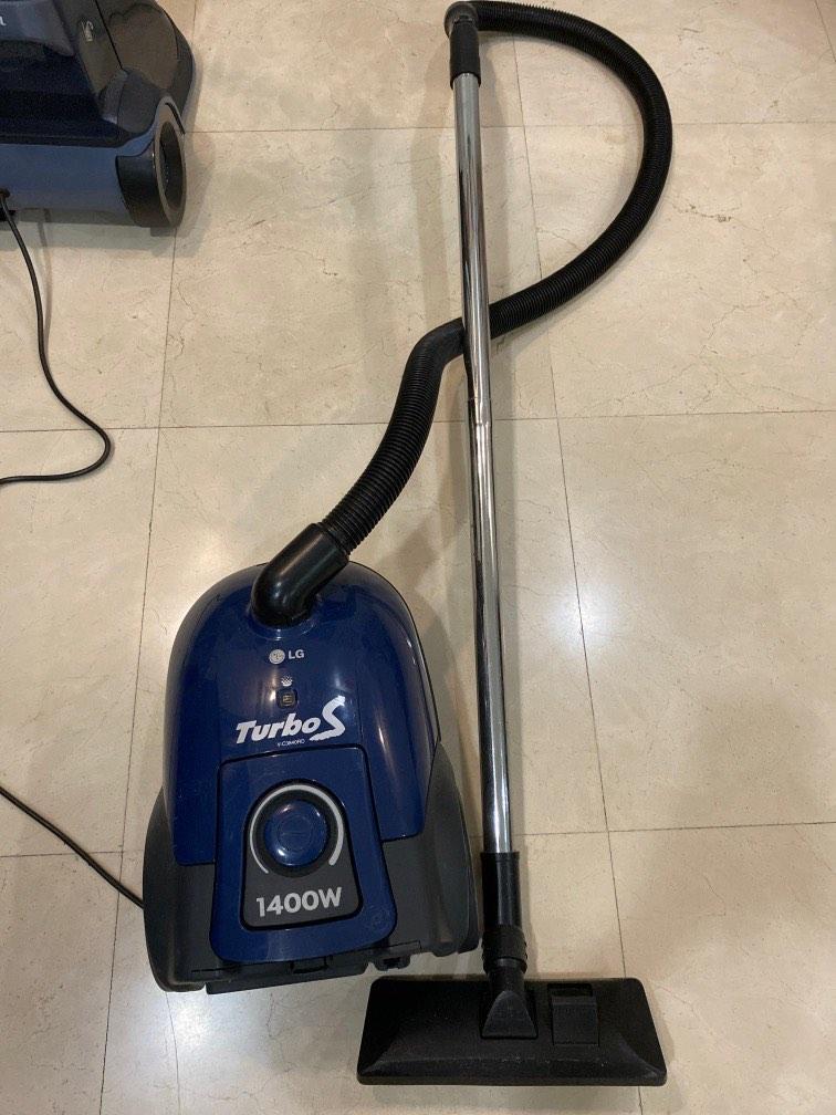 LG vacuum cleaner, TV & Home Appliances, Vacuum Cleaner & Housekeeping