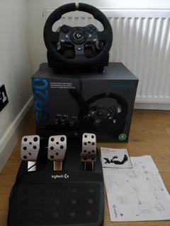 Logitech G920 Driving Force Racing Wheel and Floor Pedals for XboxPC