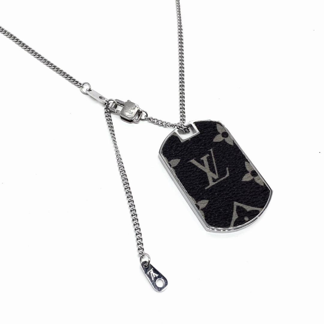 Louis Vuitton Black Monogram Eclipse Plate Necklace