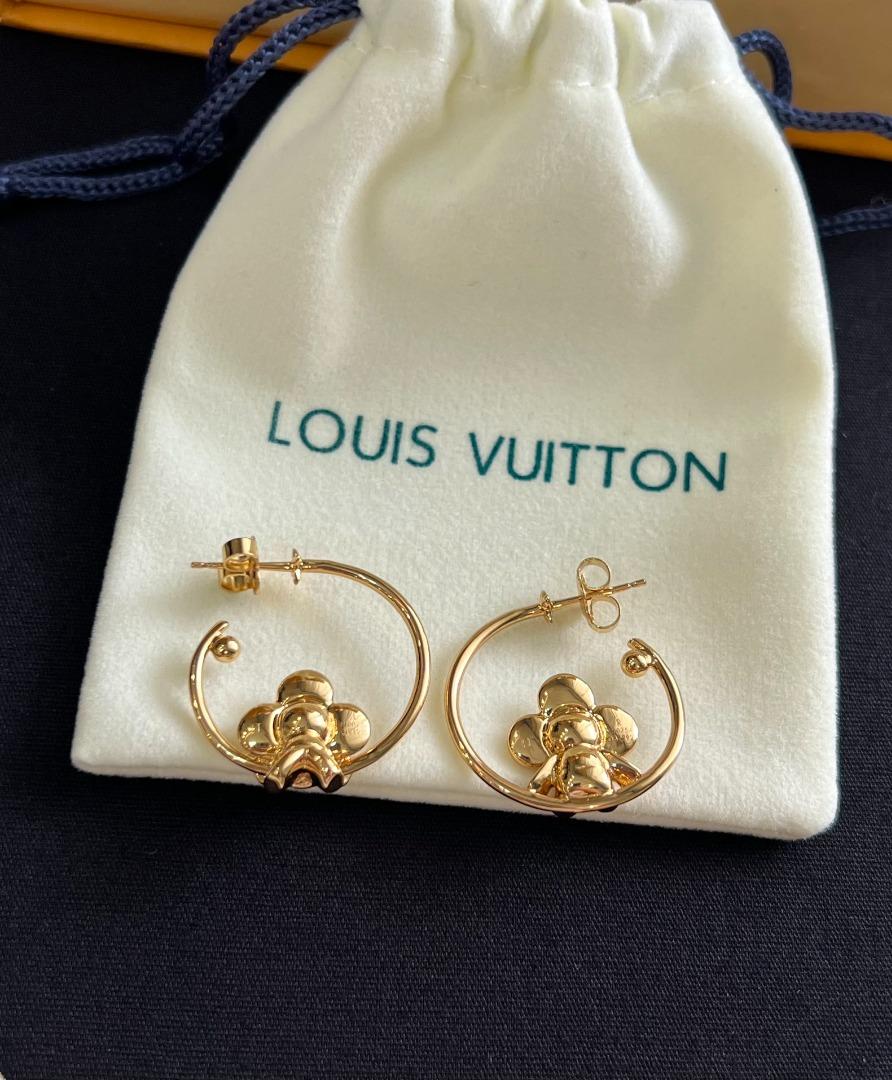 Louis Vuitton fall in love earrings ❤️❤️China exclusive not available in  singapore, Luxury, Accessories on Carousell