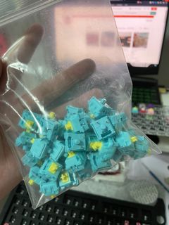 (Category: ) located in . Submitted by weekendcrafters.sg (Listing ID 1189494149, Image 1). Description: .