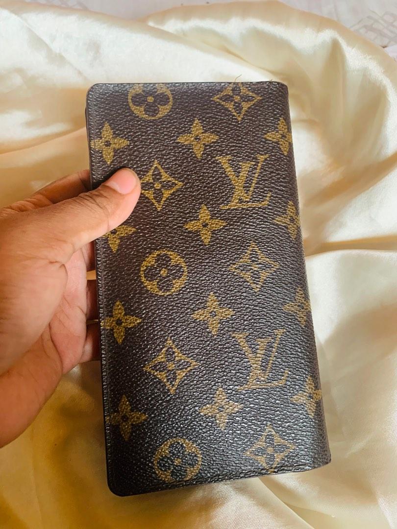 Vuitton Long Wallet 