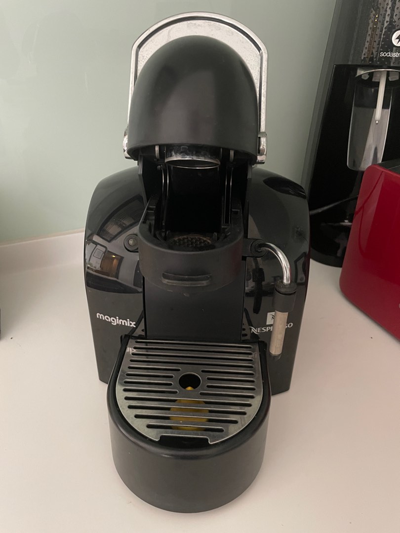 Nespresso Coffee Machine & Pods, TV & Home Appliances, Kitchen