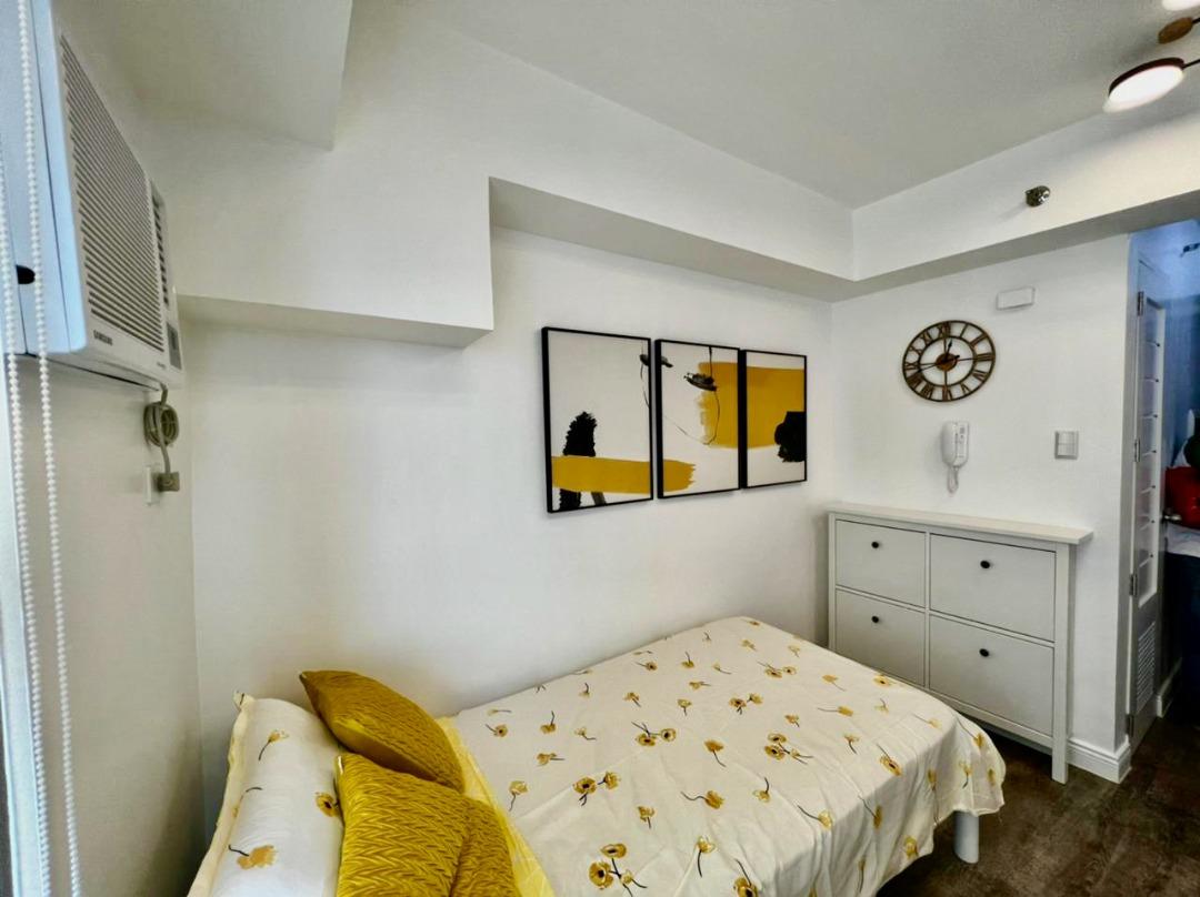 NEWLY RENOVATED Fully Furnished Studio Condo for Rent at Belton Place