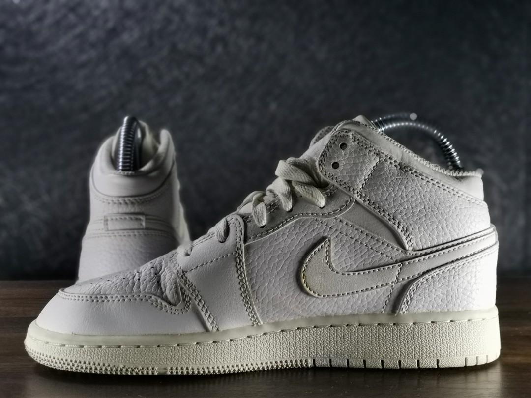 air jordan 1 triple white high