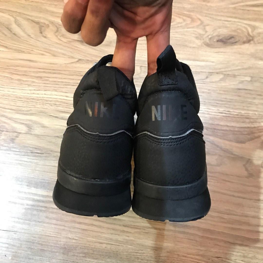 nike internationalist utility