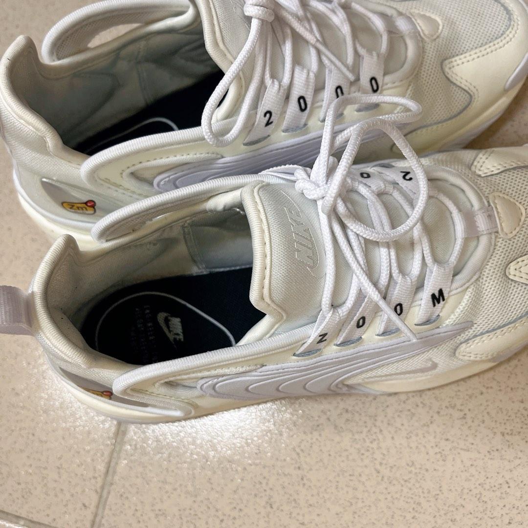 nike zoom 2000 white