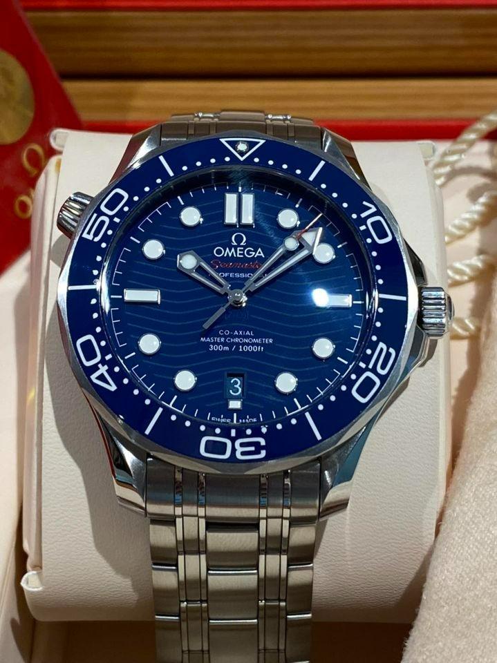 Omega master chronometer deals calibre 8800