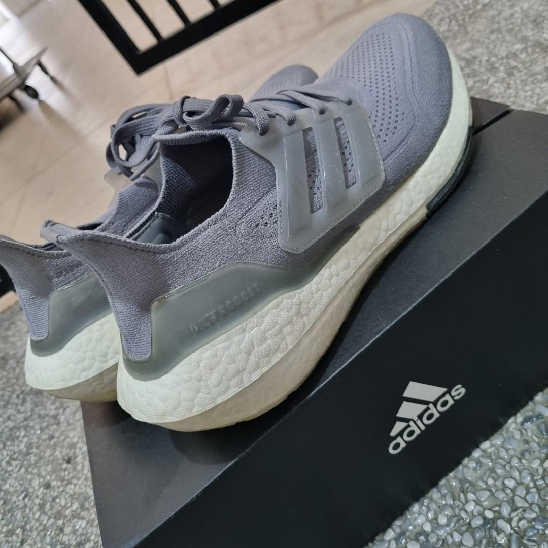 ORIGINAL Adidas UltraBoost 22 Men Performance Shoes with Box Men s Fashion Footwear Casual shoes on Carousell