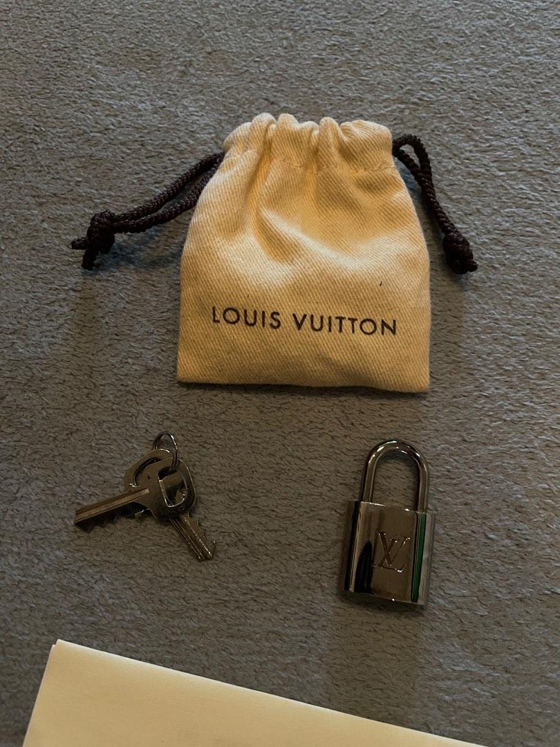 Preloved Louis Vuitton Keepall 45 Damier Cobalt Limited Edition Jungle –  KimmieBBags LLC