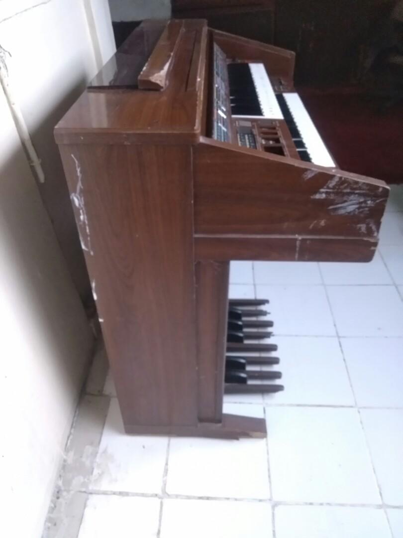 Piano keyboard", Hobbies & Toys, Music & Media, Musical