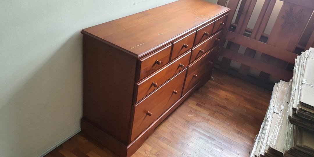 Picket and Rail Chest of Drawers, Furniture & Home Living, Furniture