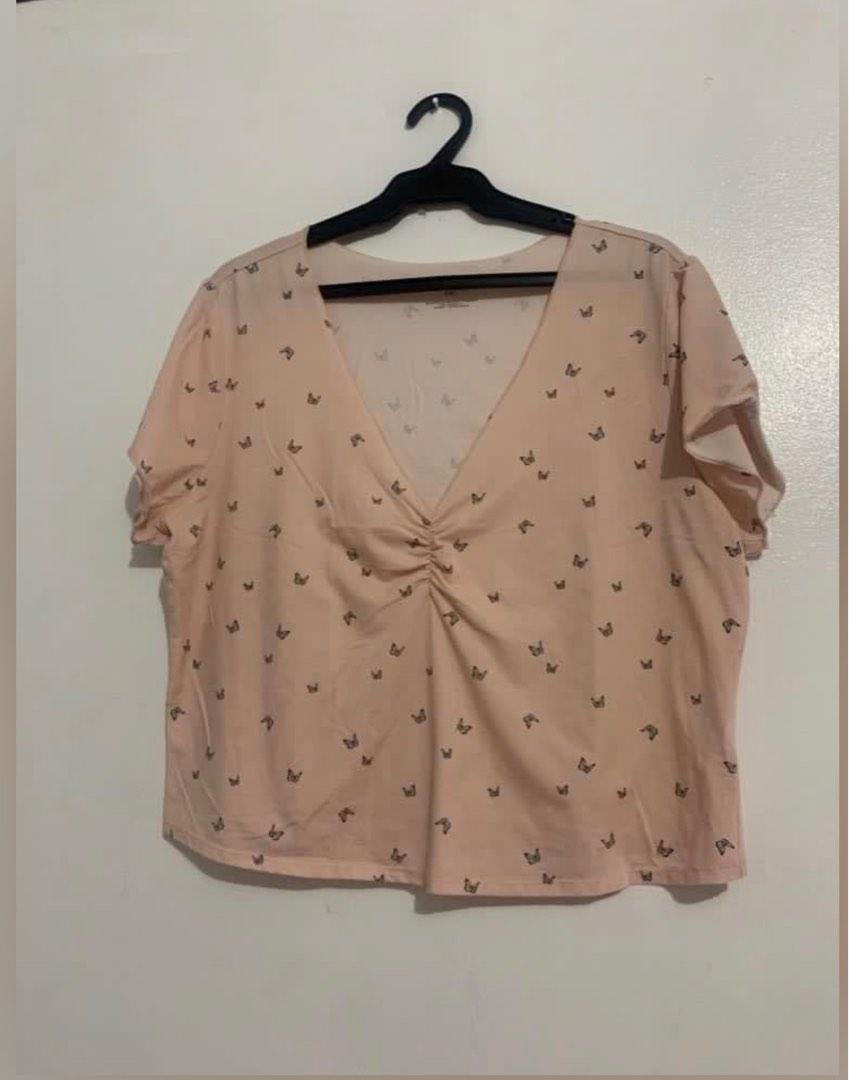 Plus size crop top, Women's Fashion, Tops, Blouses on Carousell