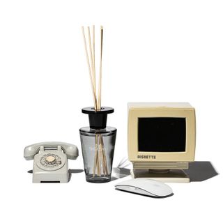 （分類：）位於 。 由 bluemonday1985 提交（商品編號 1189349092，圖片 1）。簡介： 。