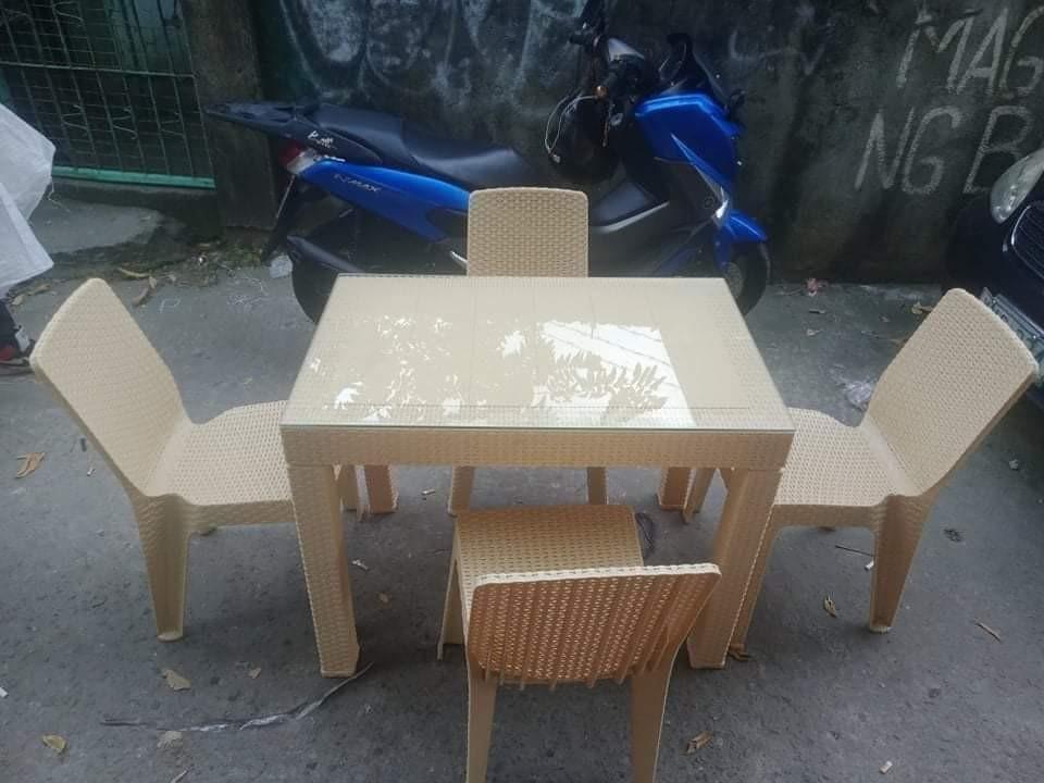 Rattan dining table sets (Category: Tables & Sets) located in Quezon City. Submitted by joycemanahan (Listing ID 1189471097, Image 3). Description: rattan dining table sets 2,4,6,8 available with or without top glass are available available color black brown beige location novaliches q.c we deliver via lalamove rate‼️.