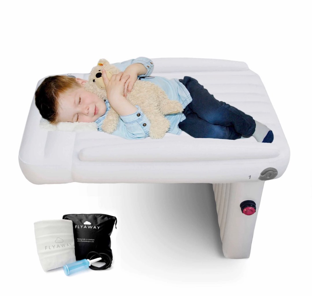 [For rent] Rental of Flyaway bed (inflatable kids plane bed), Hobbies