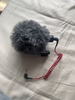 (Category: ) located in . Submitted by imnoterence (Listing ID 1189353440, Image 1). Description: .