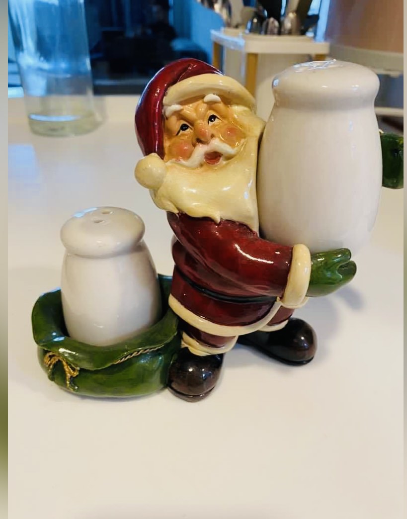 Salt and Pepper Dispenser, Furniture & Home Living, Home Decor, Other