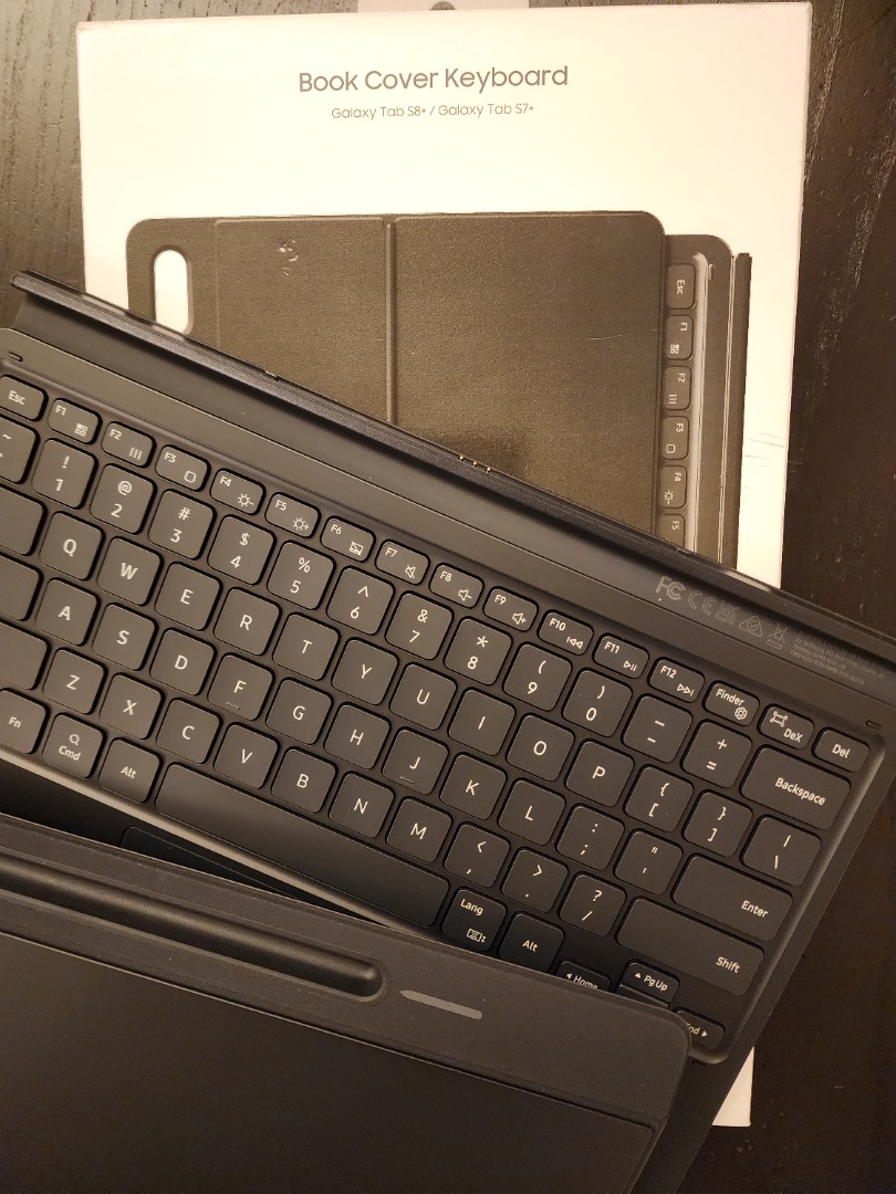 Samsung Galaxy Tab S8+ Book Cover Keyboard, 手提電話, 電話及其他