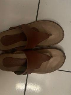 Sandal