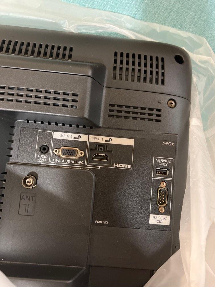 SHARP LCD COLOUR TV MODEL LC-32L400M-BK, TV & Home Appliances, TV