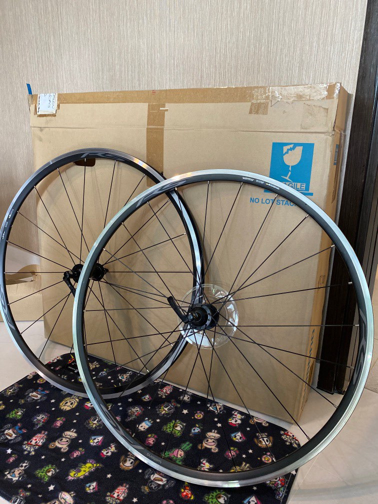 Shimano RS100 Wheelset, Sports Equipment, Bicycles & Parts, Parts ...