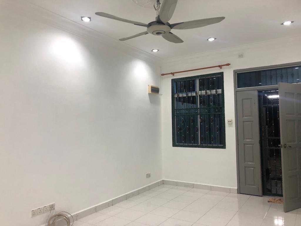 Single Storey / Renovated / Bukit Indah / Aeon / Below Market / Low