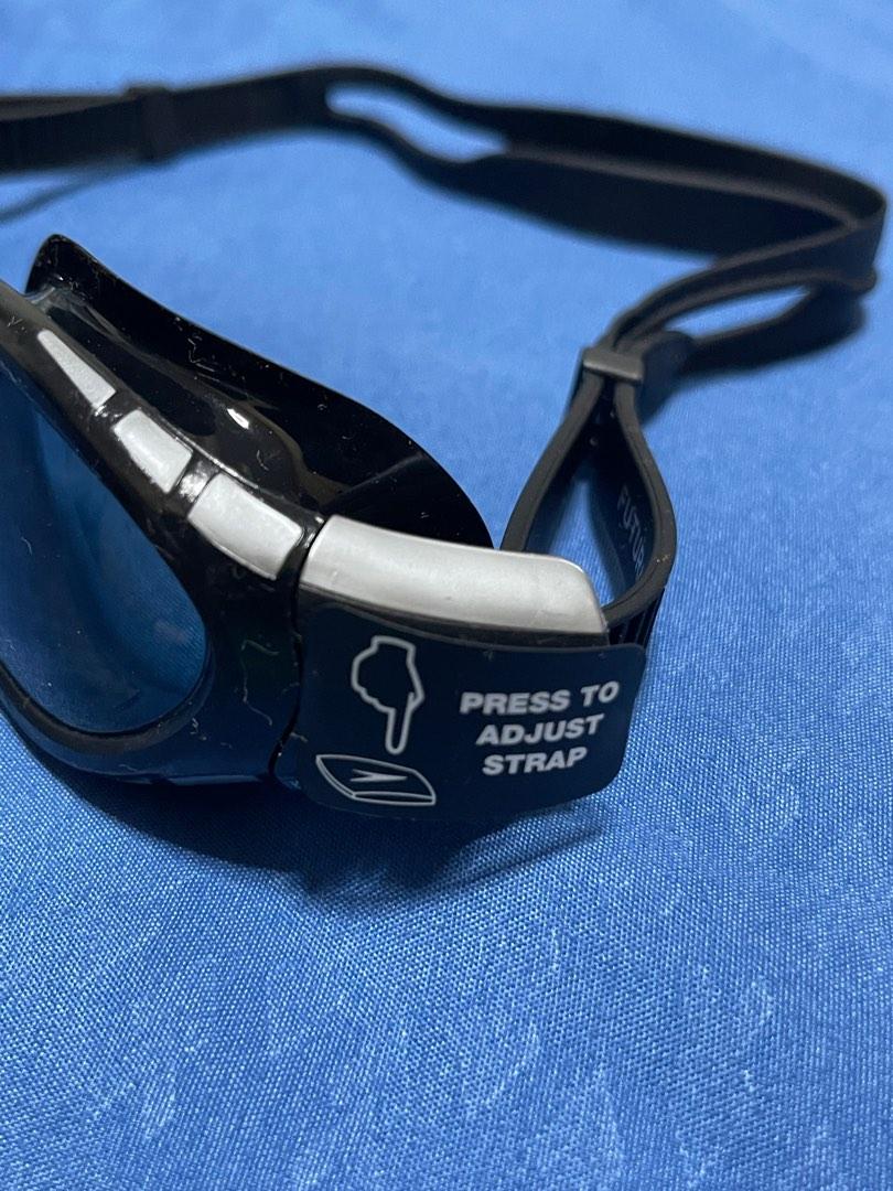 Speedo Goggles, Sports Equipment, Sports & Games, Water Sports on Carousell