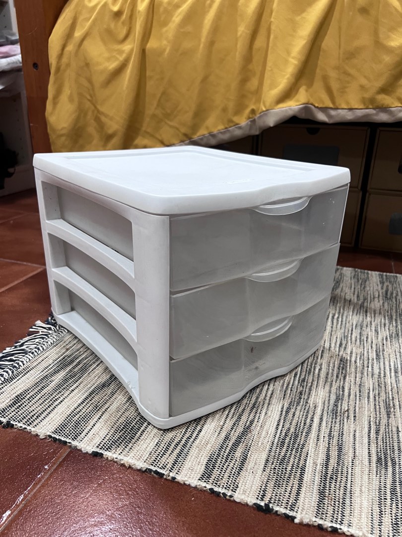 Sterilite Plastic Drawers, Furniture & Home Living, Home Improvement