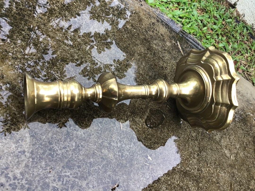 Stunning Vintage Brass Heavy Candle Holder. (Category: Home Decor) located in Sydney. Submitted by gagalamblamb_1974 (Listing ID 1189412367, Image 3). Description: - Measurements: Approximately 9” height. - Brass. - Good used condition with some tarnish and patina presence due to age. - Refer photos as part of the item’s description. - Item sold as it is. - Item will be shipped from Kuala Lumpur, Malaysia. Postage can be arranged. Payment by PayP