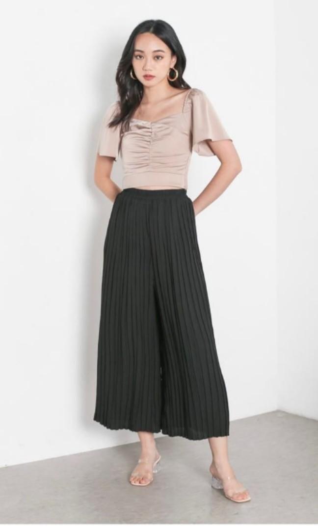 Zia Pleated Mesh Dress Red