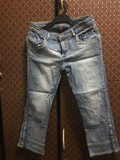 Trendy Low waist Straighy Cut Jeans Lee