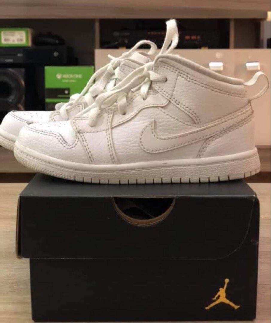 triple white mids